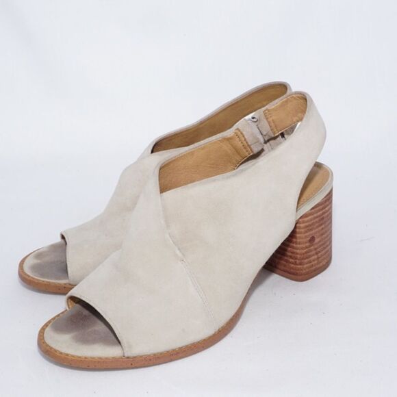 Gianni Bini Outta Town Beige Suede Peep Toe Slingback Heels, Size 6 - Picture 5 of 8